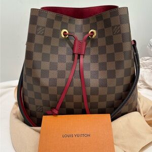 Authentic Louis Vuitton Neo Noe Damier Ebene Berry Bag NEW w duster